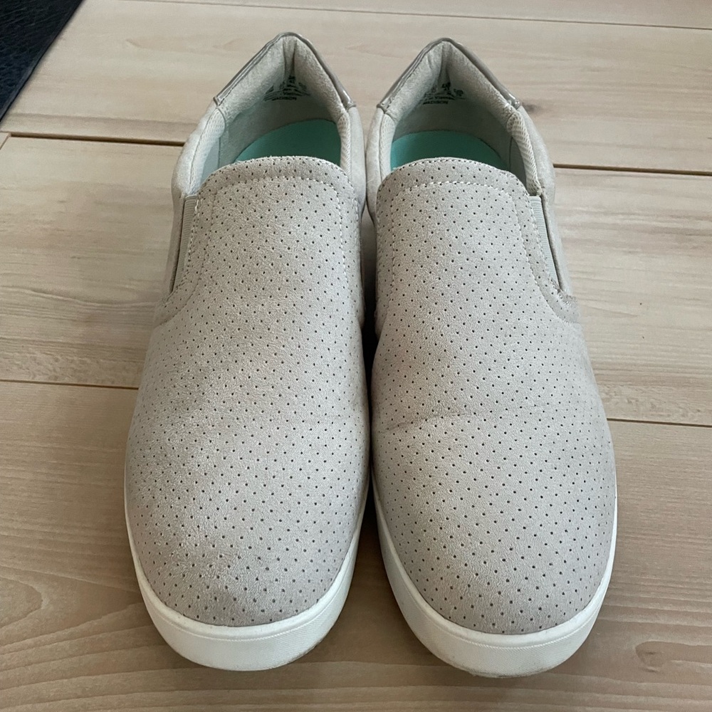 EUC Dr. Scholls Slip on sneaker women’s size 12